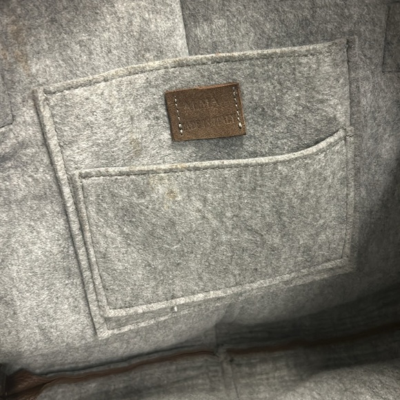 Aigin Milano Italian Wool Felt Shoulder bag Brown Gray Purse  Aigin Milano Italian Wool Felt Shoulder bag Brown Gray Purse main image 1